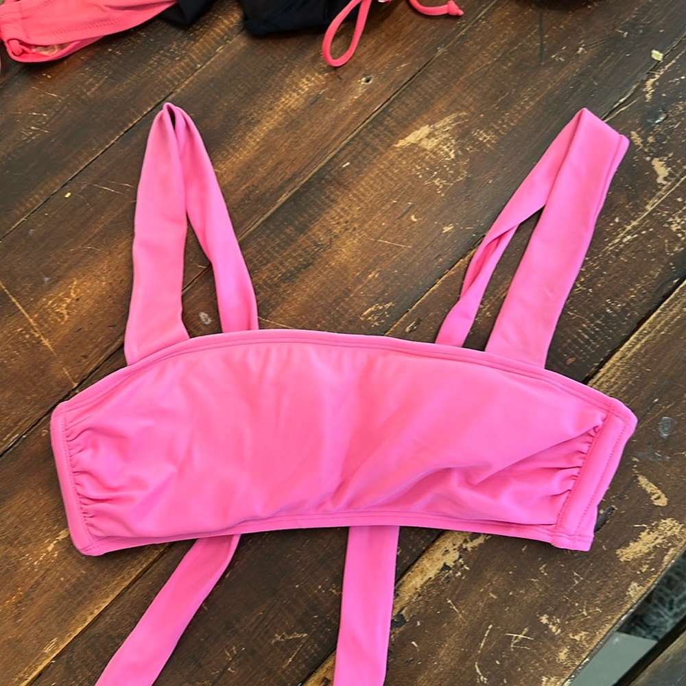 Xhilaration-target swim top